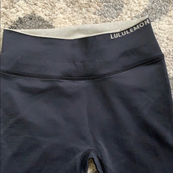 Lululemon Iconic Sweat Tight - Picture 2 of 6